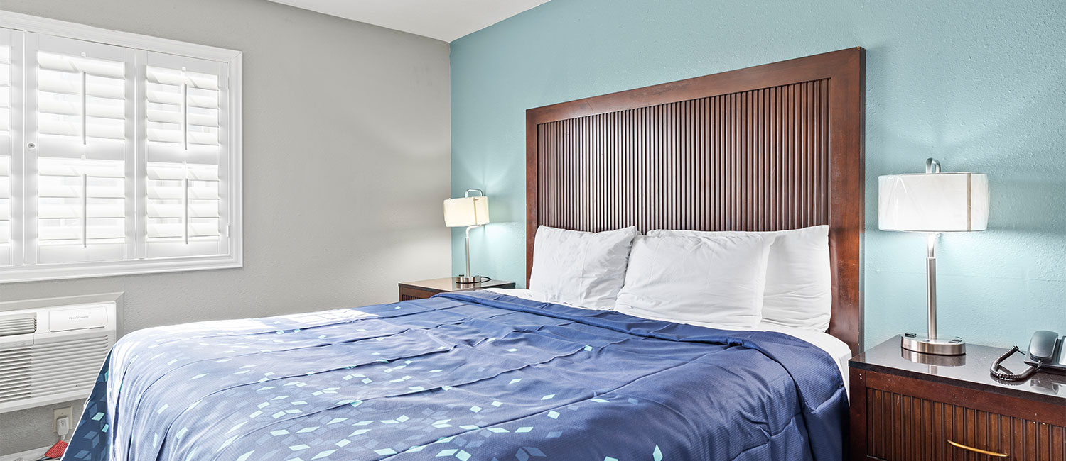 Enjoy Spacious & Affordable Guestrooms In Medford